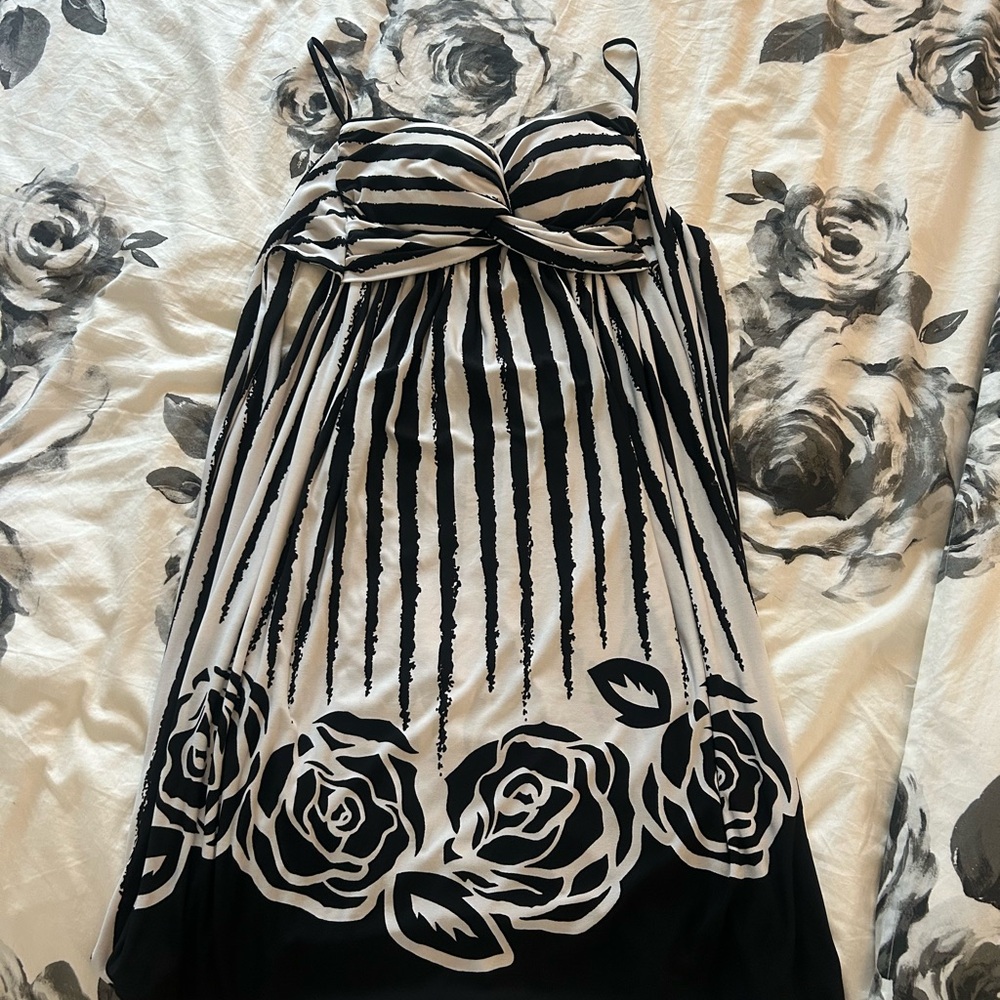 Elegant Black and White Midi Dress